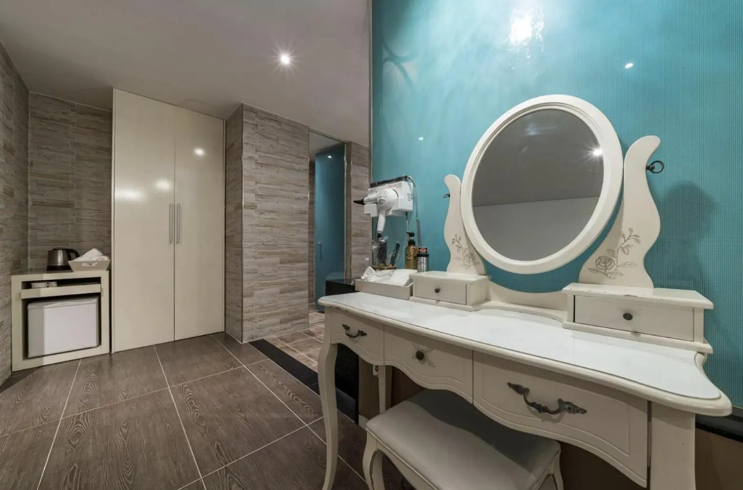 Hotel Cube Incheon Korsel